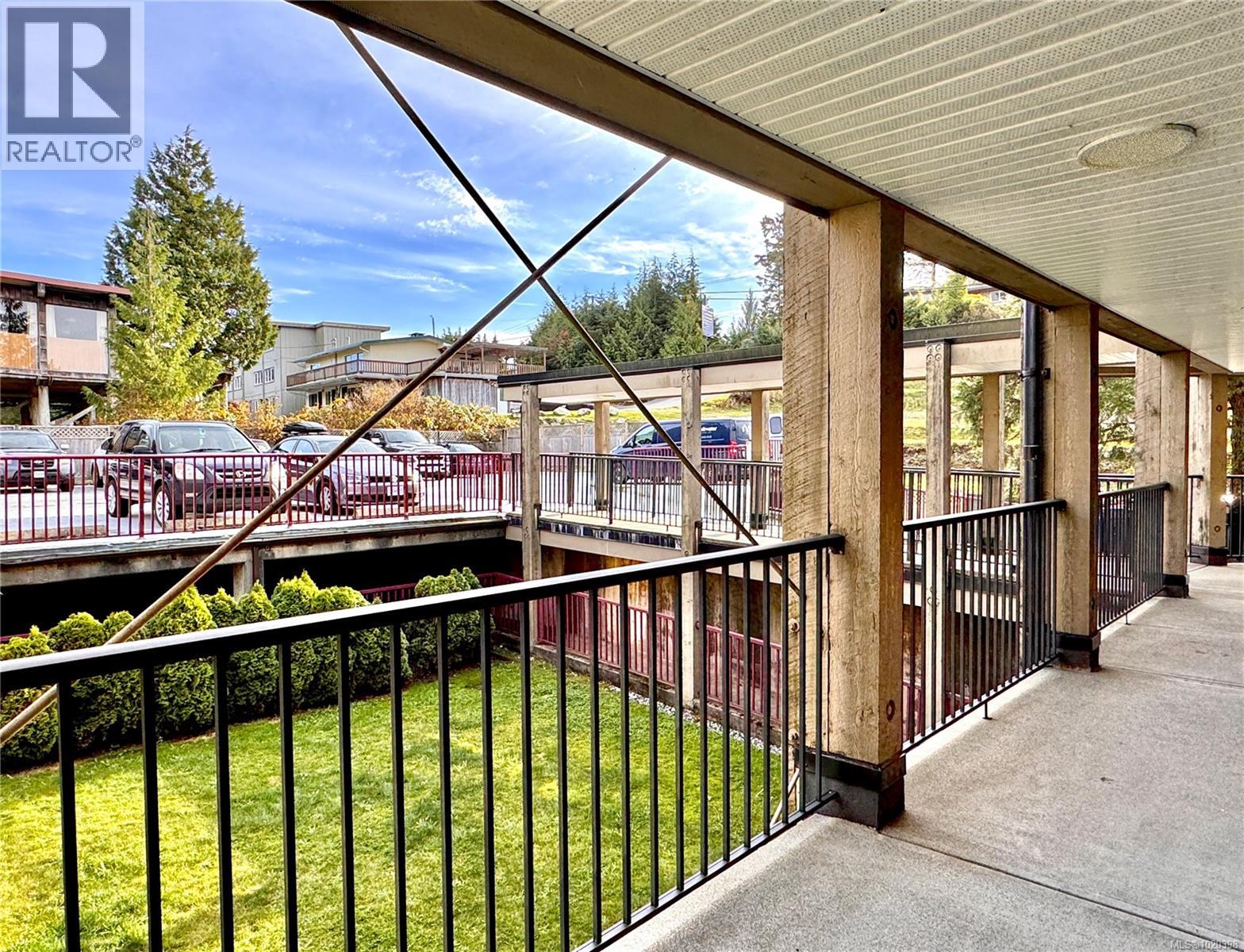 203 250 Hemlock St, Ucluelet