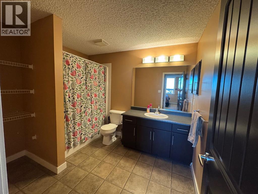 135 Sandpiper Road, Fort McMurray