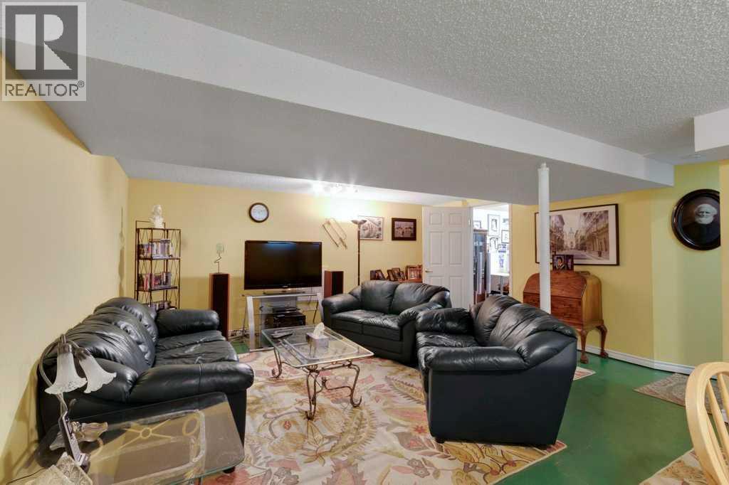 Single Family House Bungalow for Sale in  Glencastle Street SW Glendale Calgary 