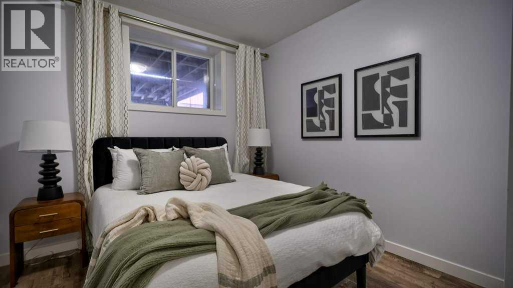 Single Family House for Sale in  Pantego Close NW Panorama Hills Calgary 