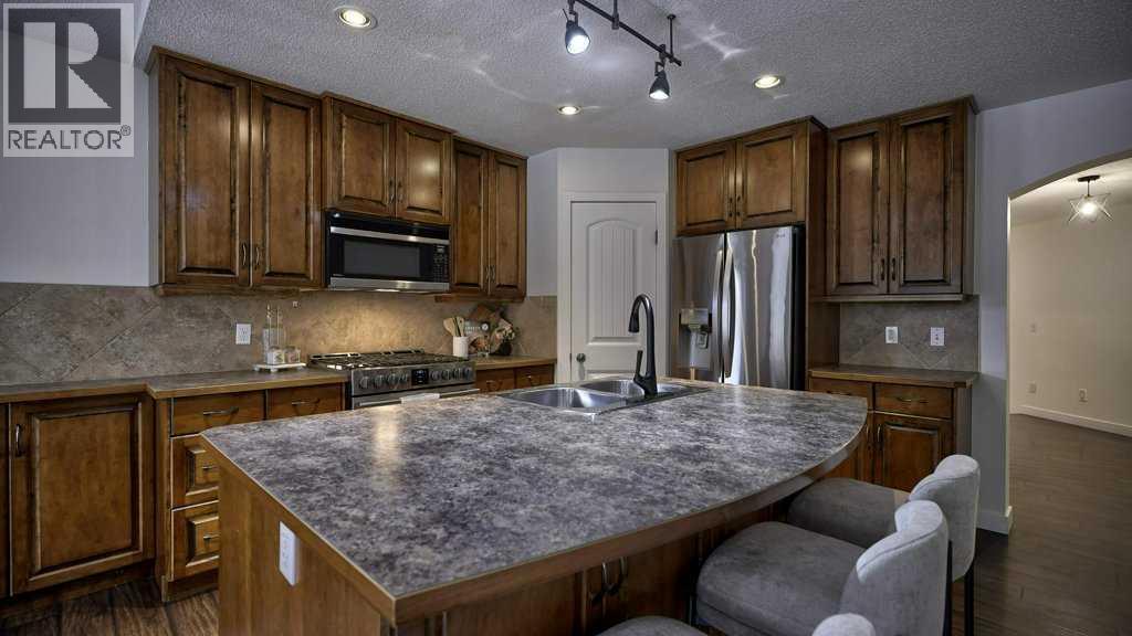 Single Family House for Sale in  Pantego Close NW Panorama Hills Calgary 