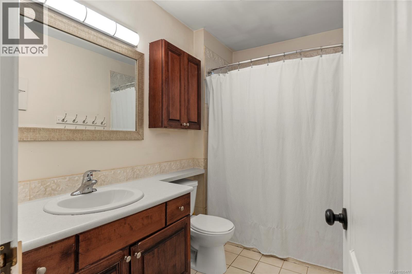 3086 Shamrock Pl, Nanaimo