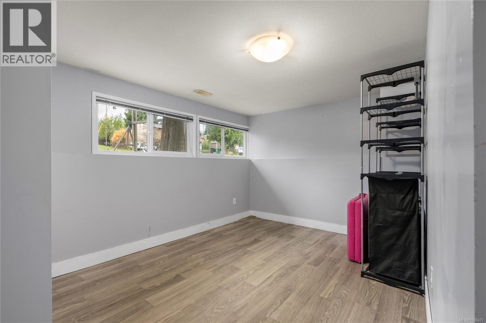 3086 Shamrock Pl, Nanaimo