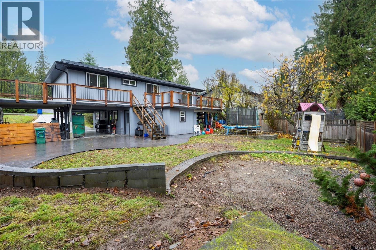 3086 Shamrock Pl, Nanaimo