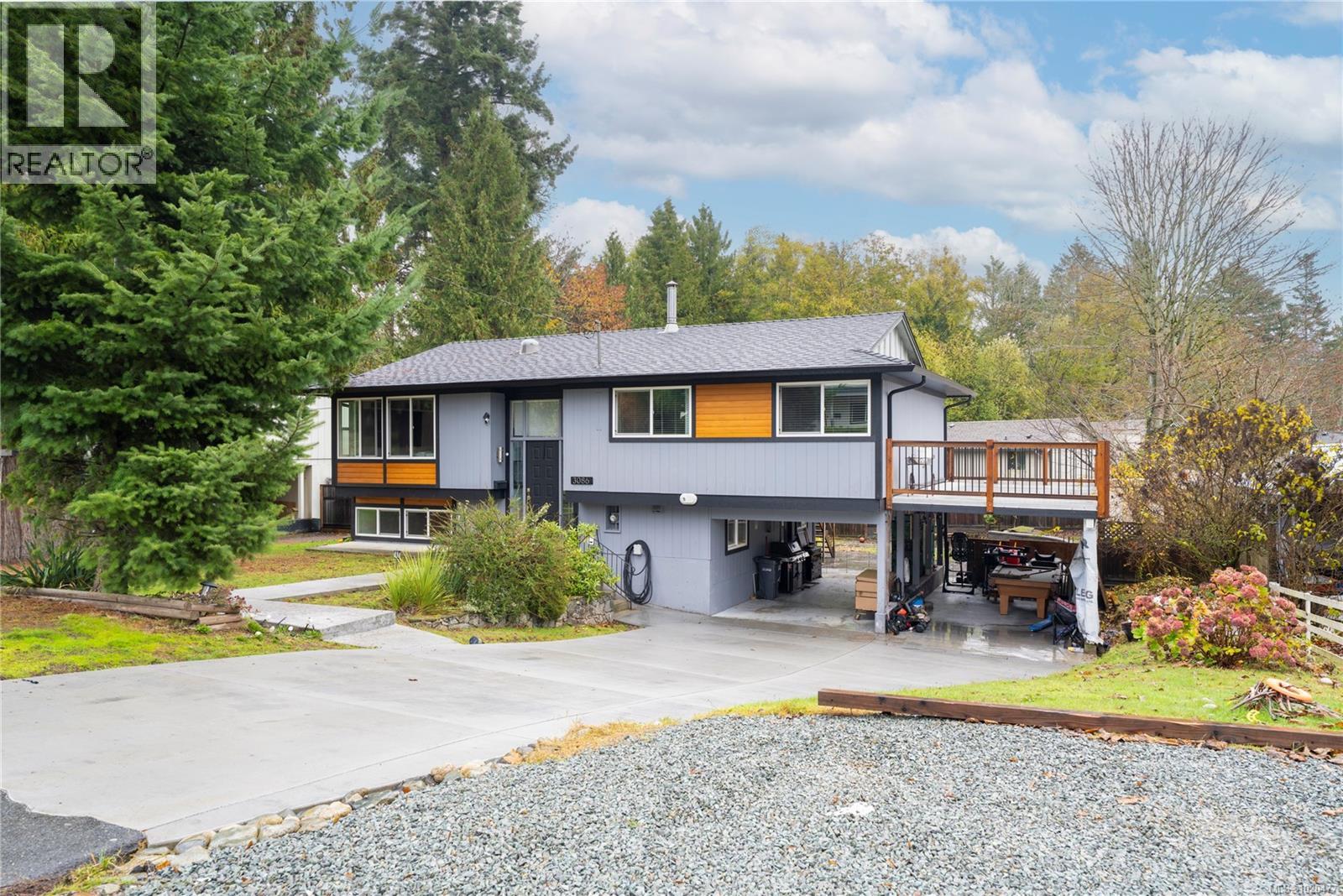 3086 Shamrock Pl, Nanaimo