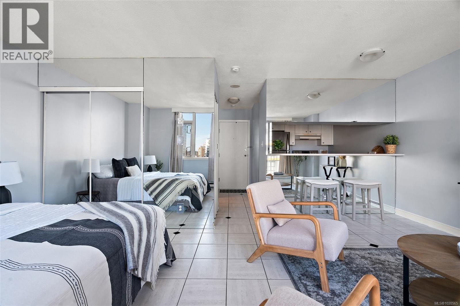 1009 835 View St, Victoria