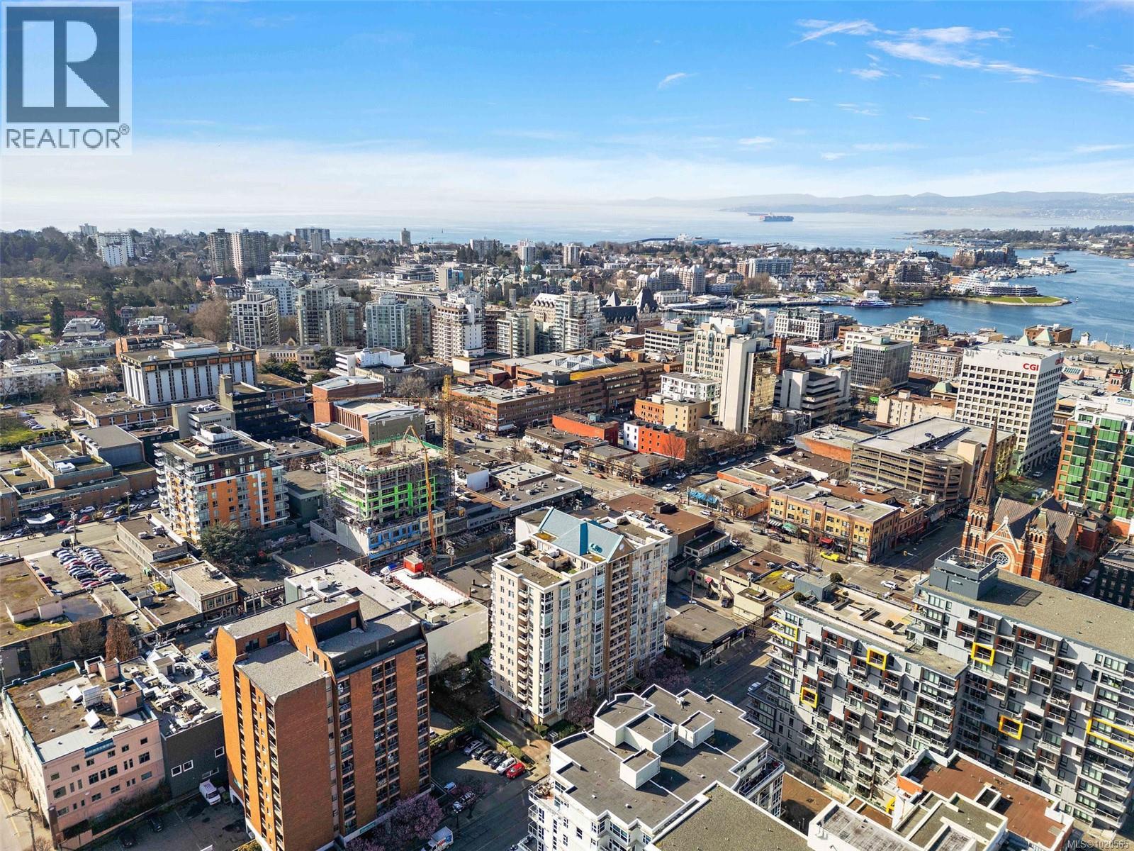 1009 835 View St, Victoria