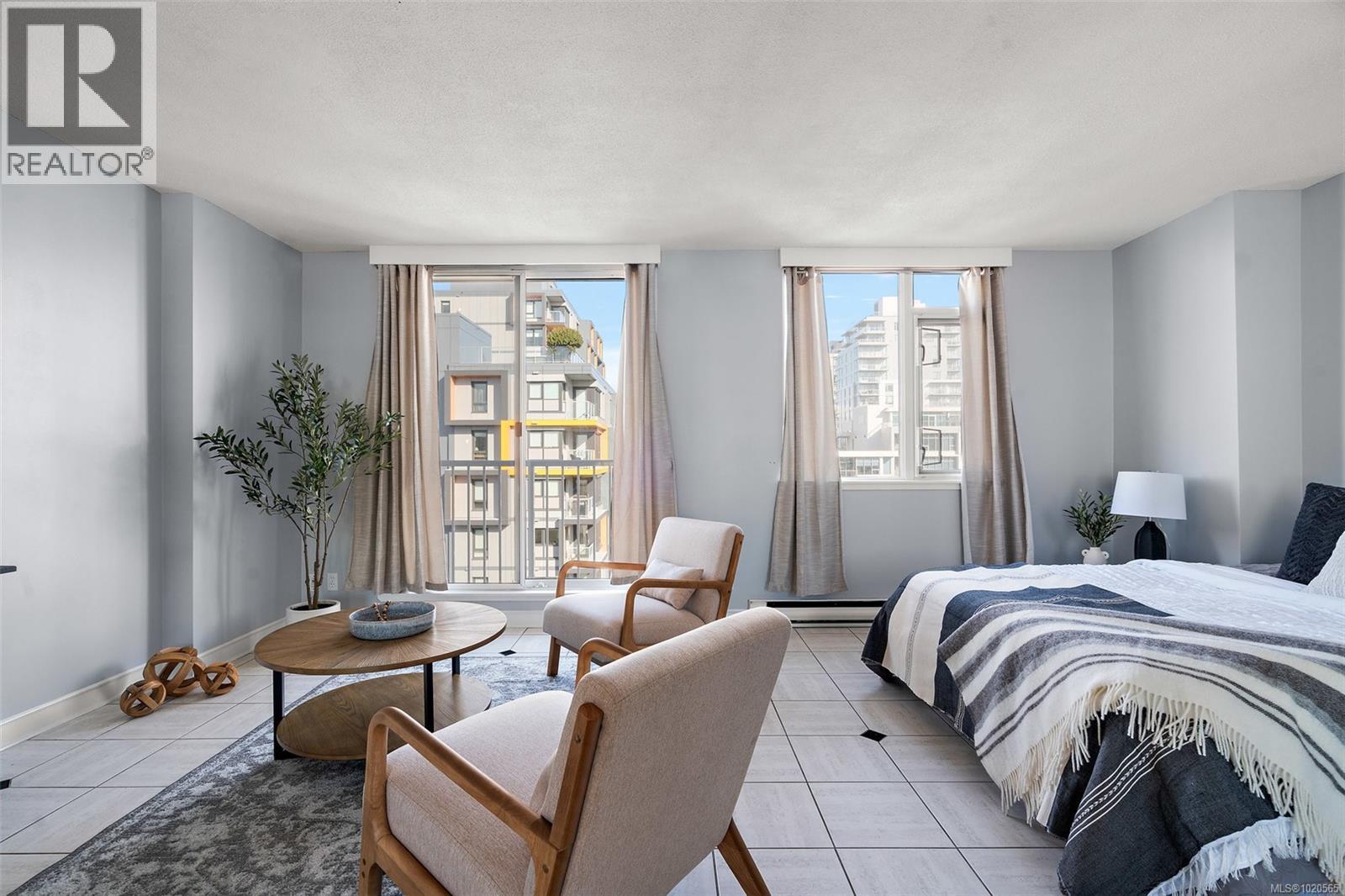 1009 835 View St, Victoria