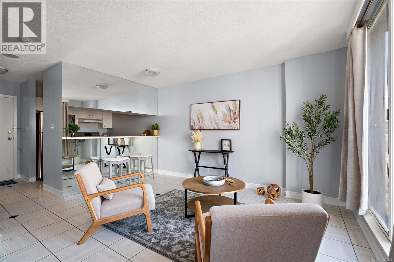 1009 835 View St, Victoria