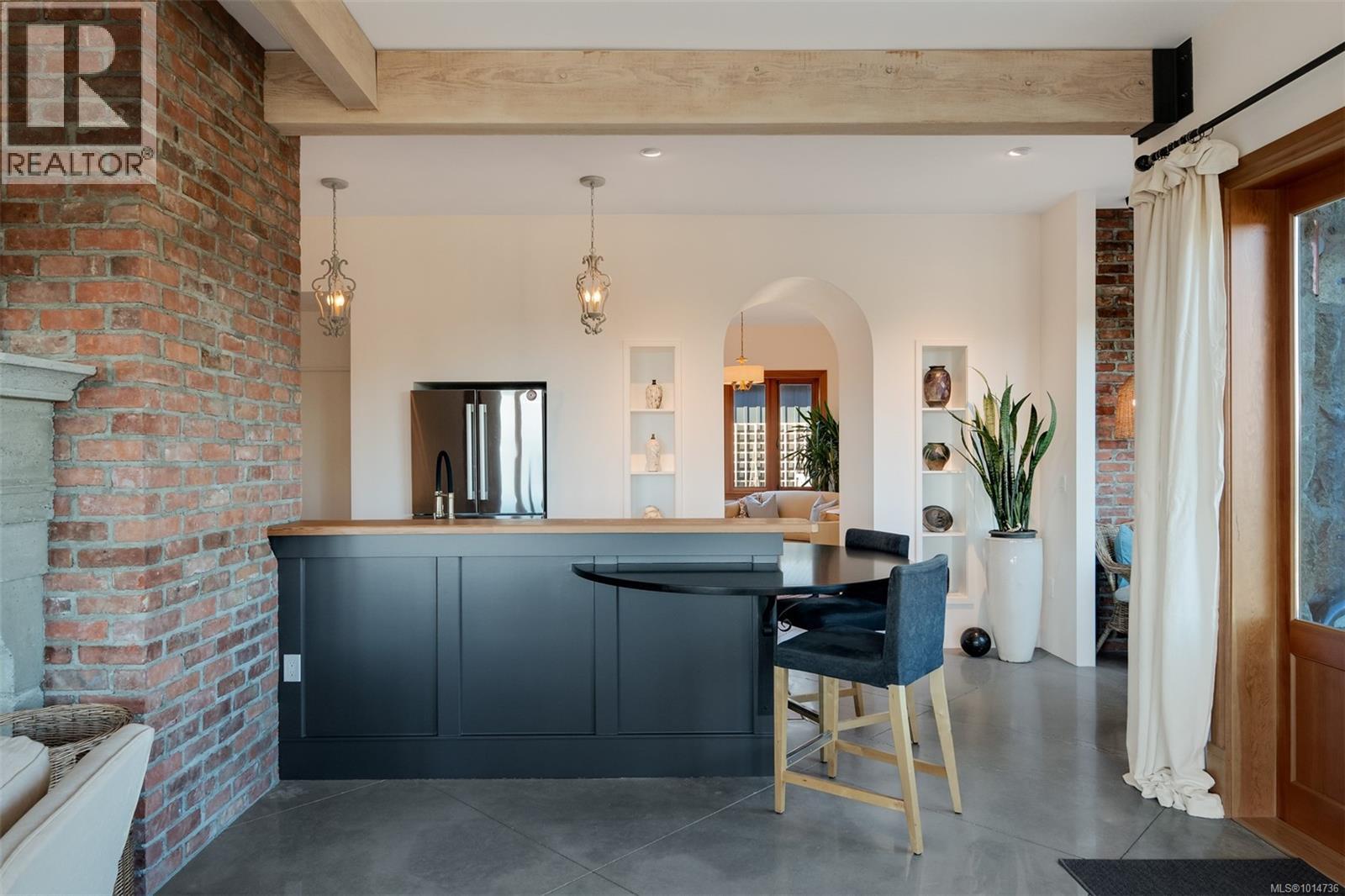 735 Arden Rd, Metchosin