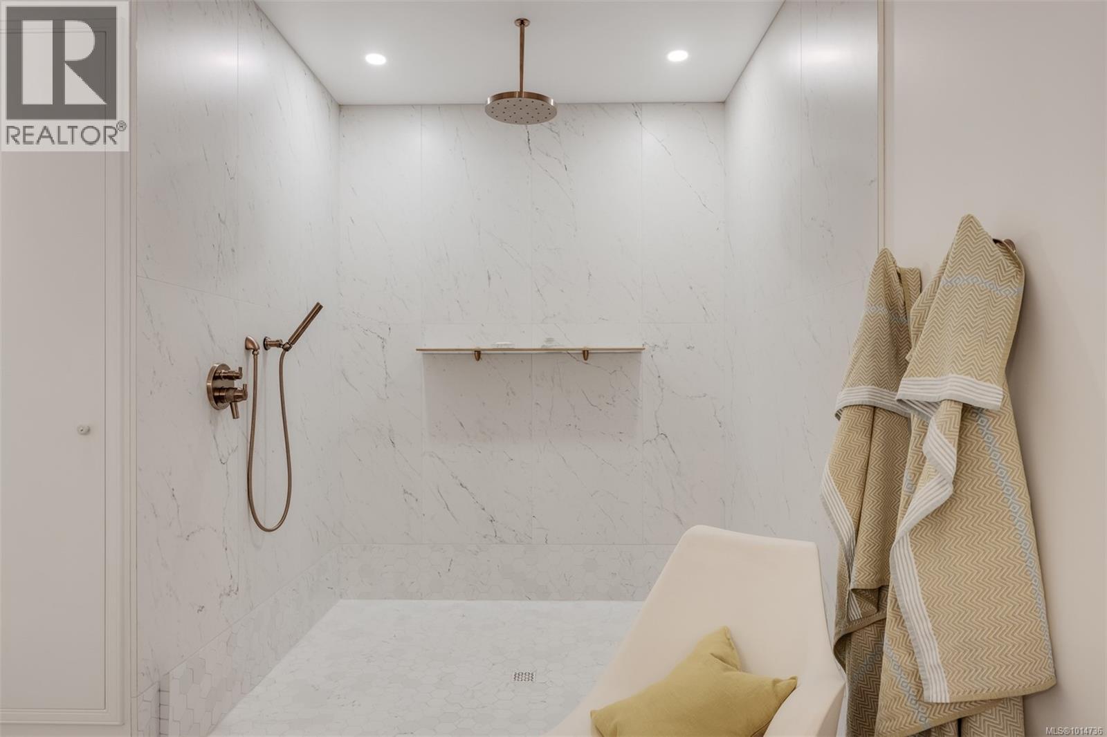 735 Arden Rd, Metchosin