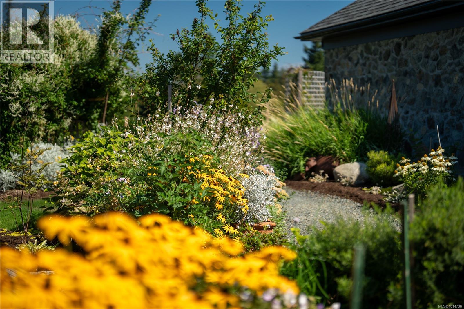 735 Arden Rd, Metchosin