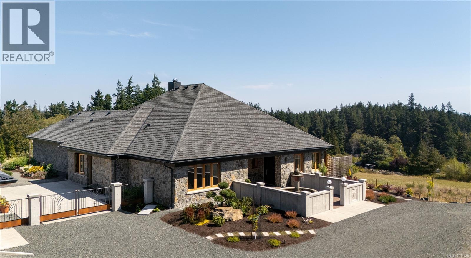 735 Arden Rd, Metchosin