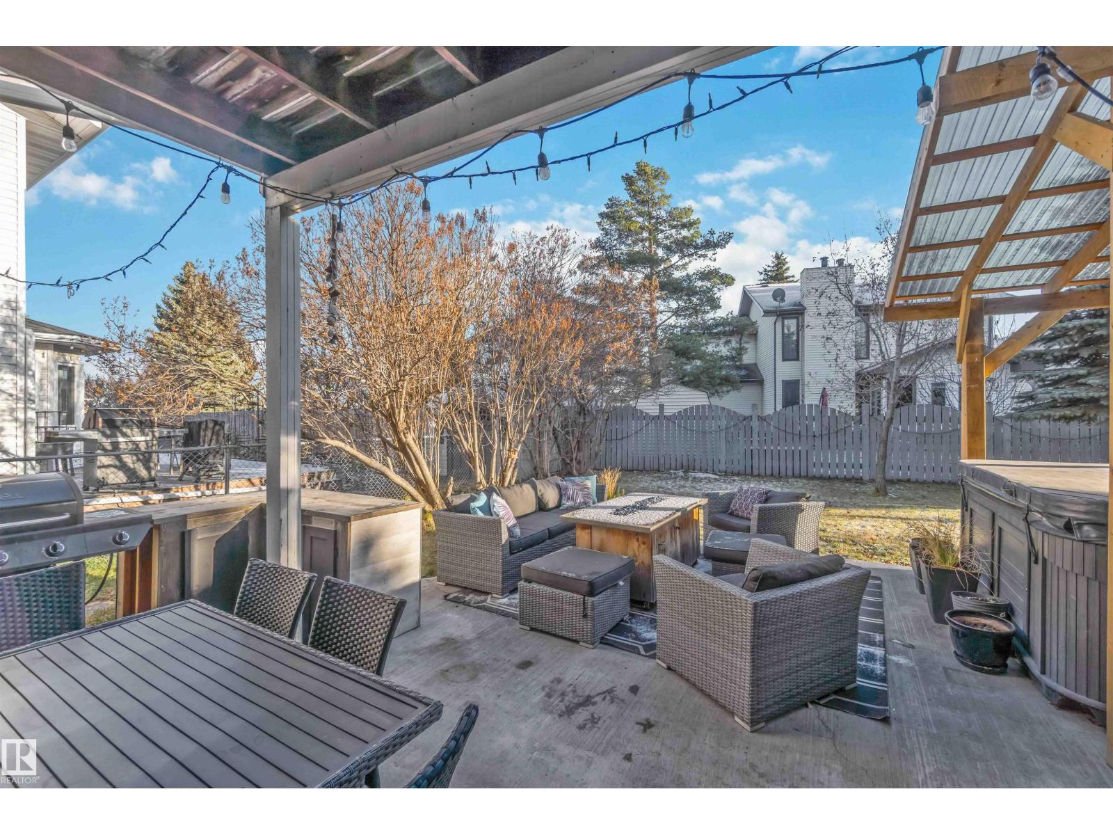 19 GREENBOROUGH CR, Sherwood Park