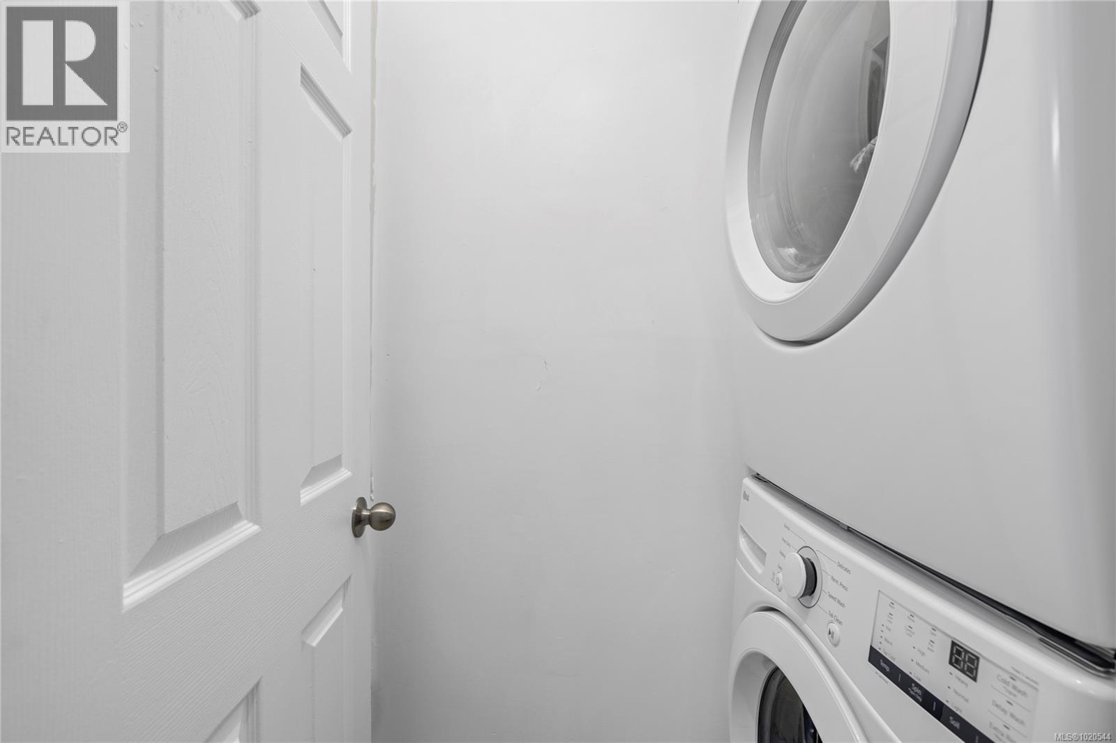 1 438 Gail Pl, Nanaimo