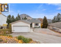  3011 Ensign Way, West Kelowna
