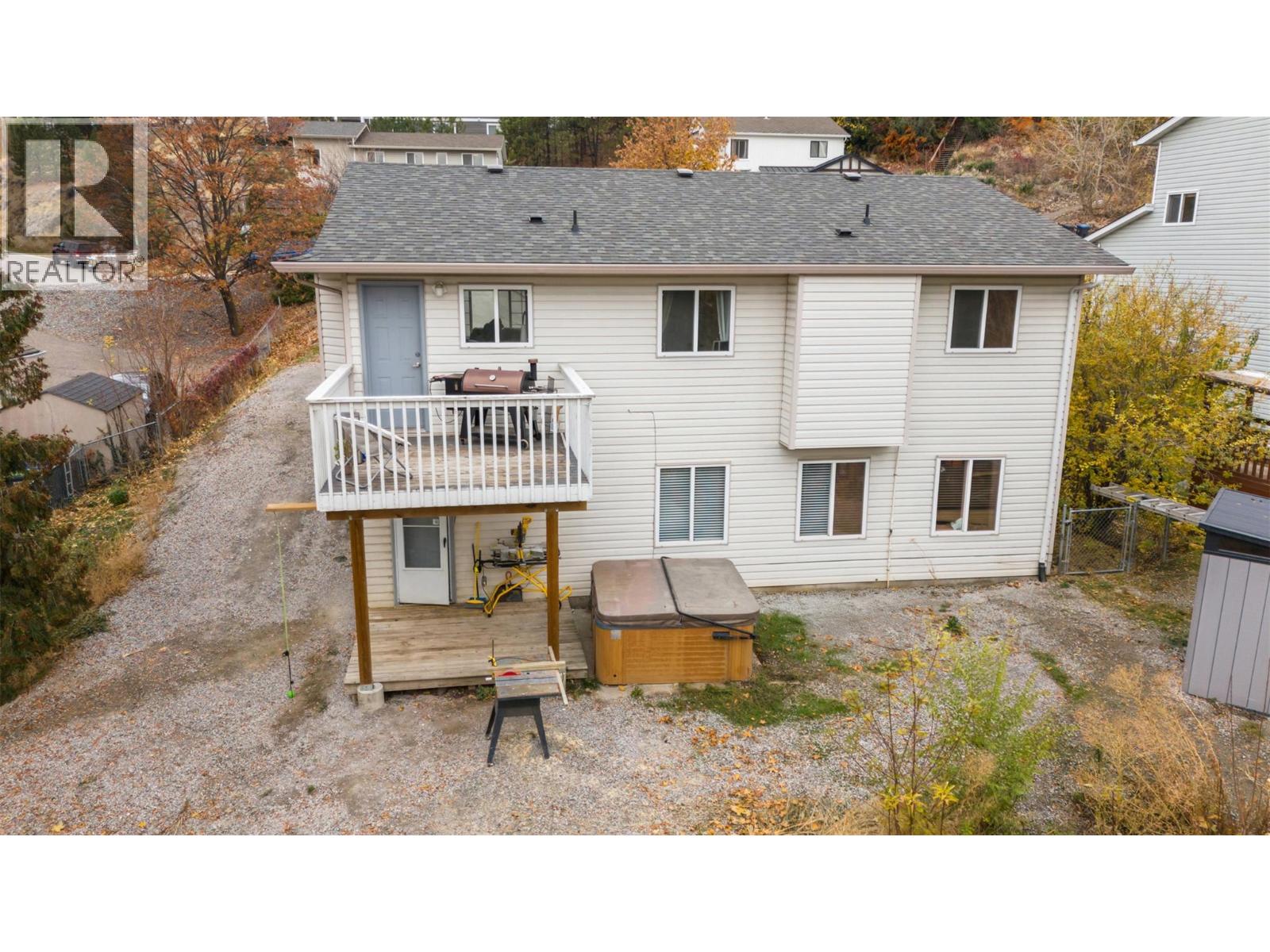  3011 Ensign Way, West Kelowna