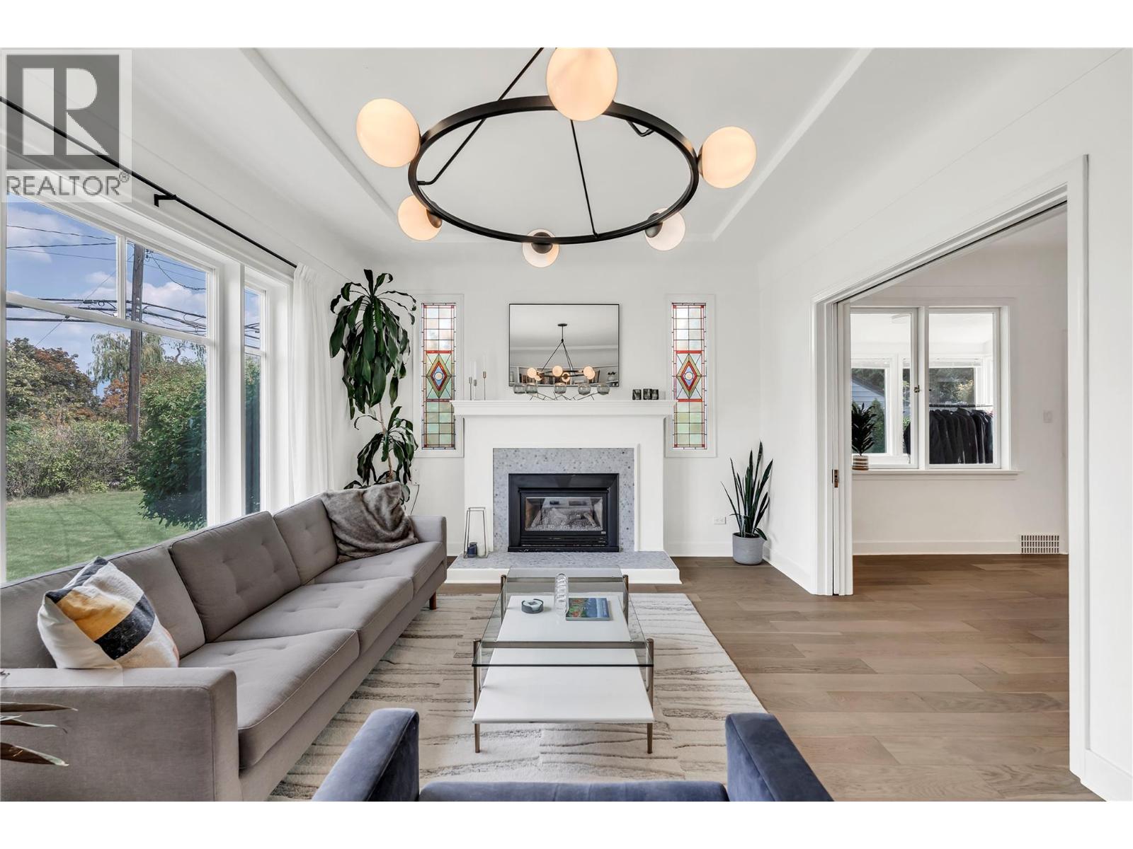  12432 Victoria Road South, Summerland