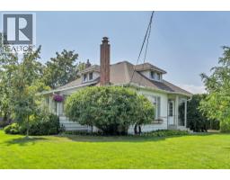 12432 Victoria Road South, Summerland