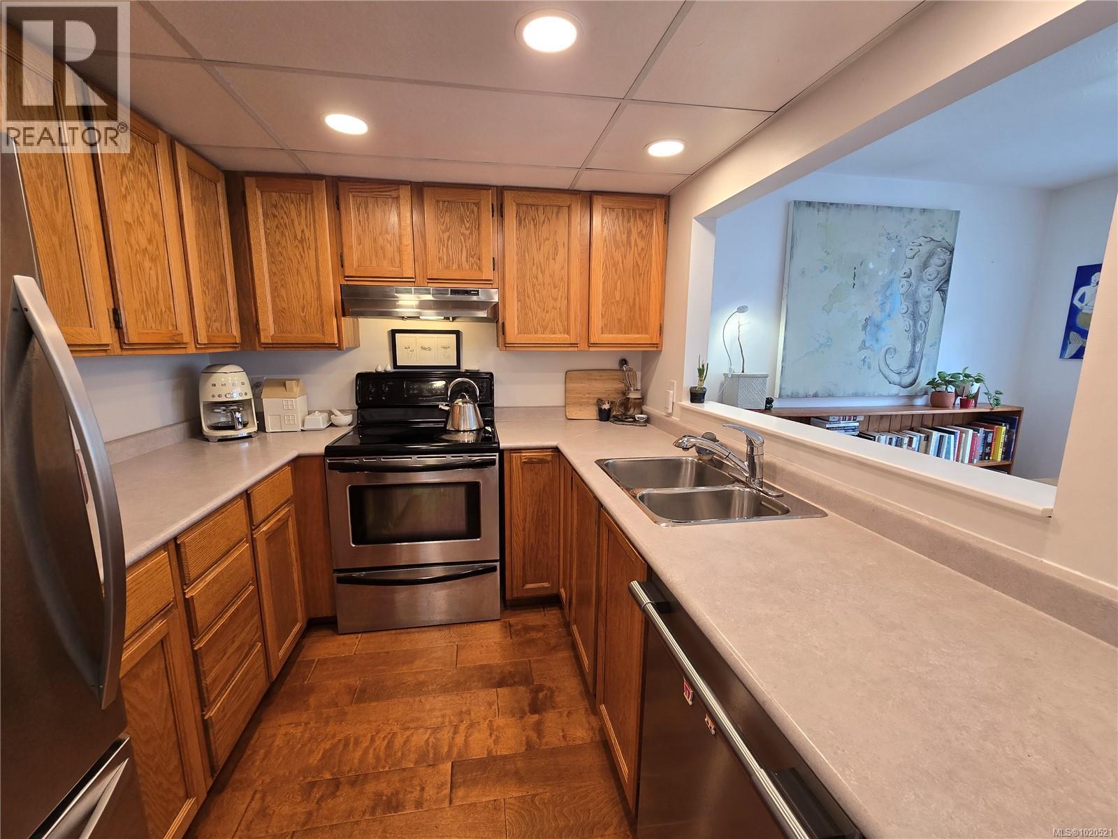 11 8805 Central St, Port Hardy