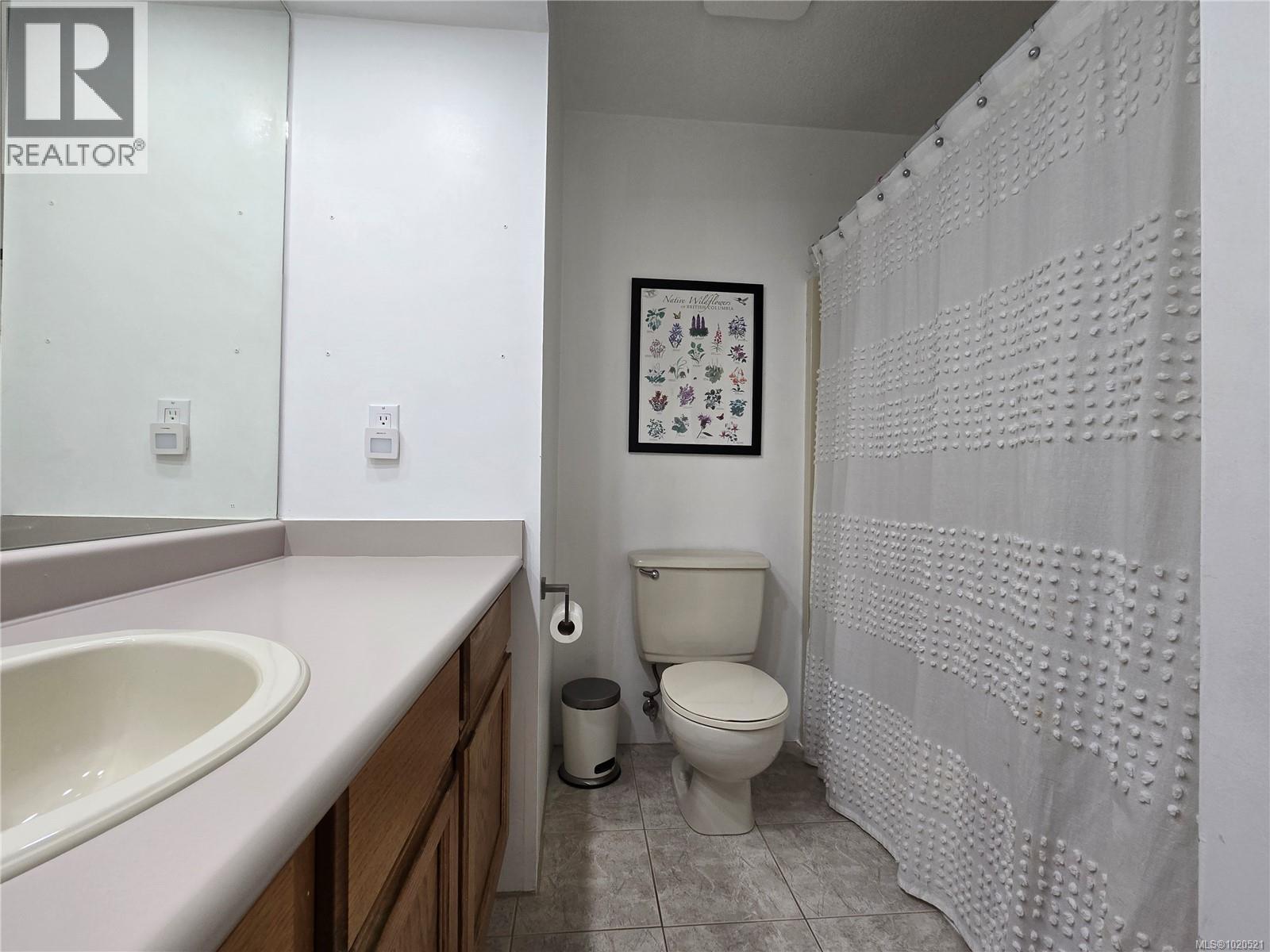 11 8805 Central St, Port Hardy