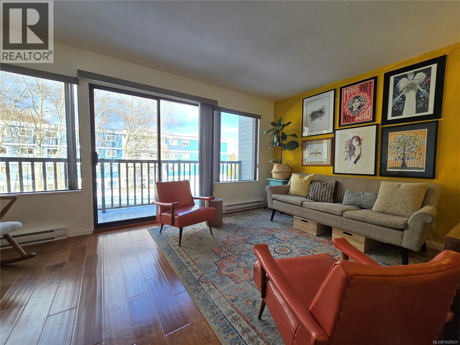 11 8805 Central St, Port Hardy