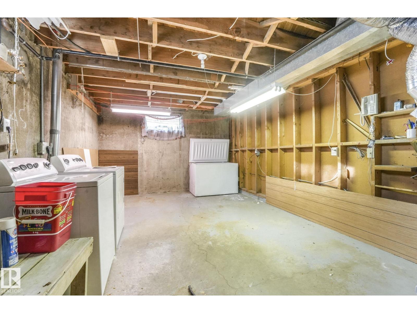 9519 134 AV NW, Edmonton