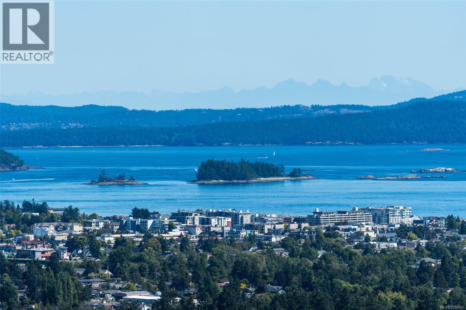 8874 Park Pacific Terr, North Saanich