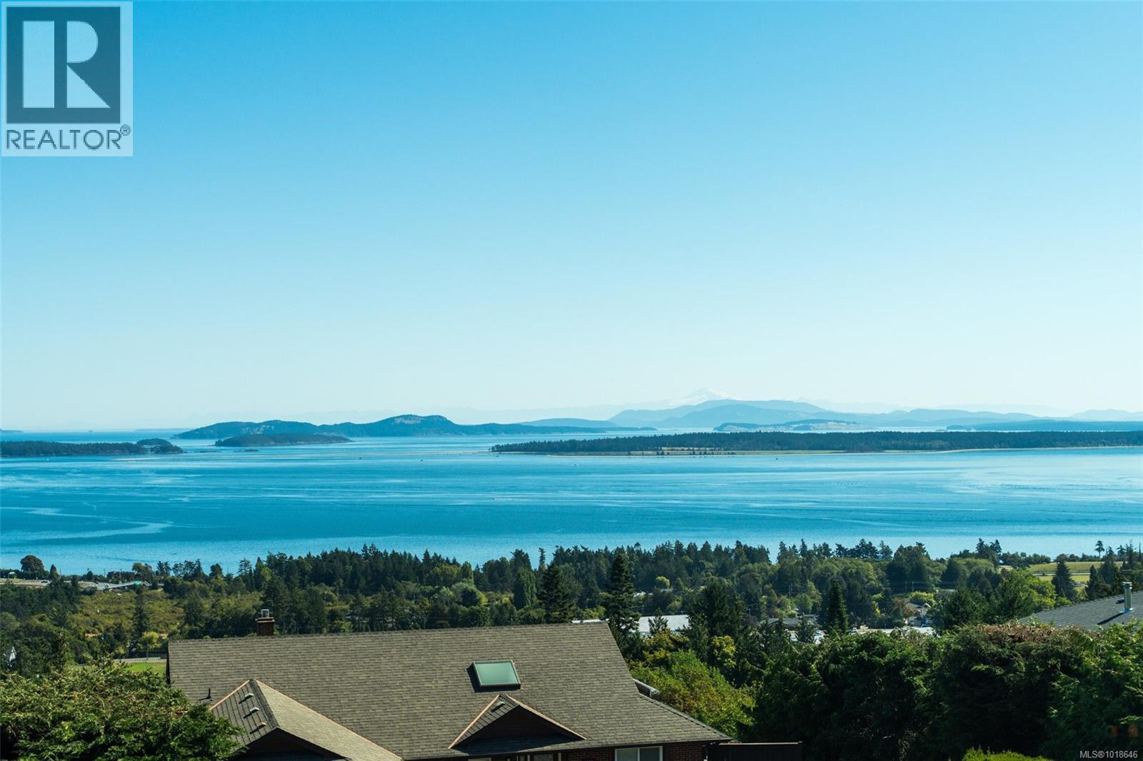 8874 Park Pacific Terr, North Saanich