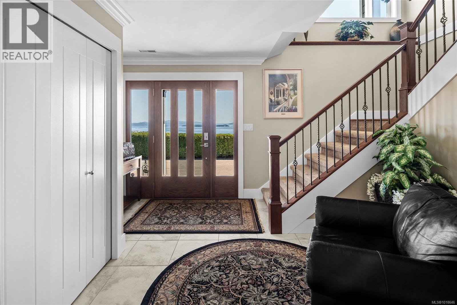 8874 Park Pacific Terr, North Saanich