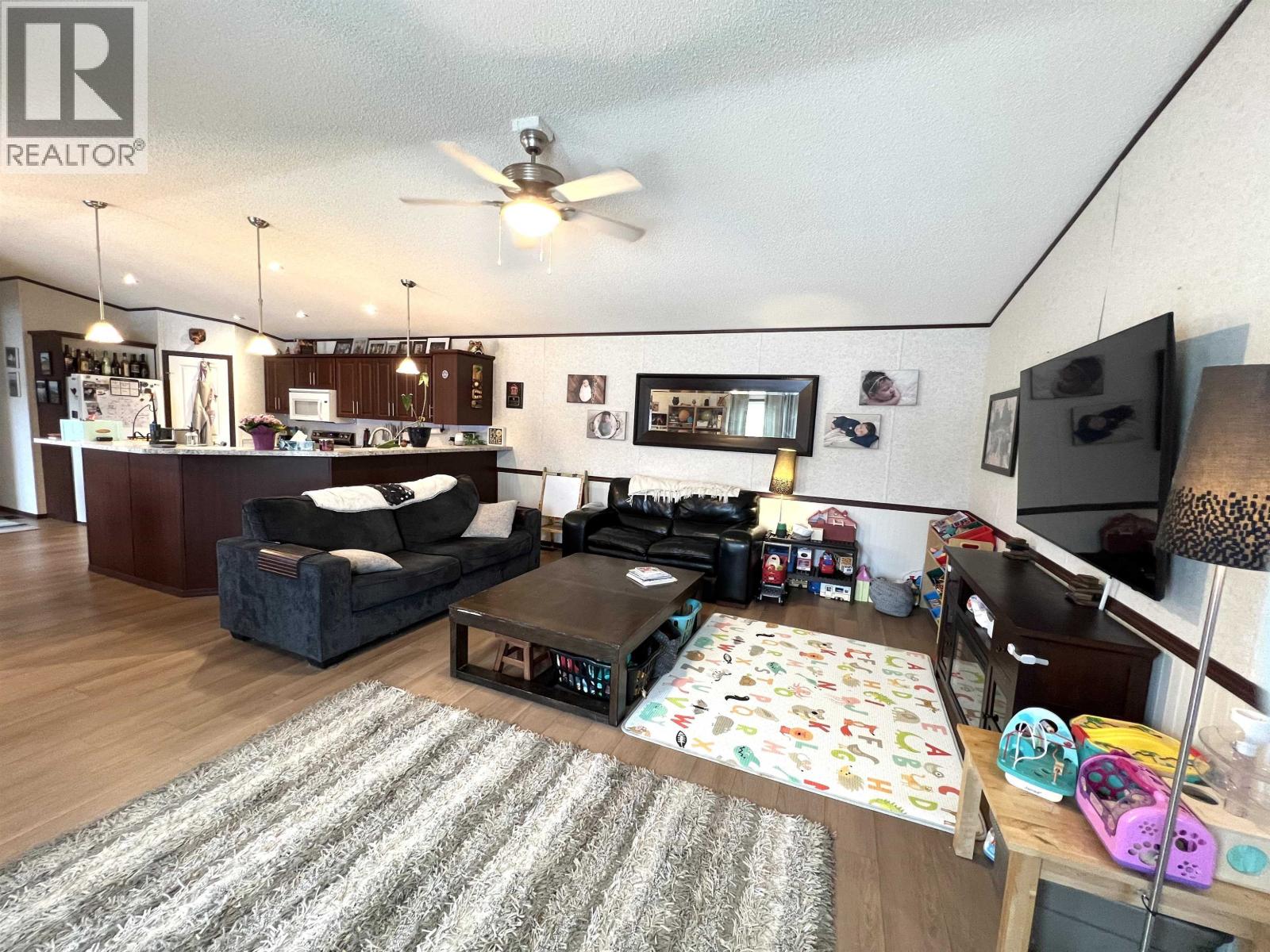 5506 PINE CRESCENT, Fort Nelson