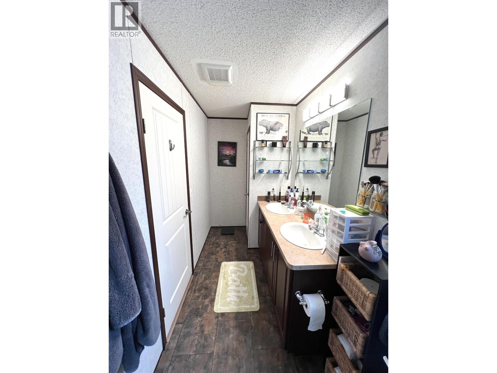 5506 PINE CRESCENT, Fort Nelson