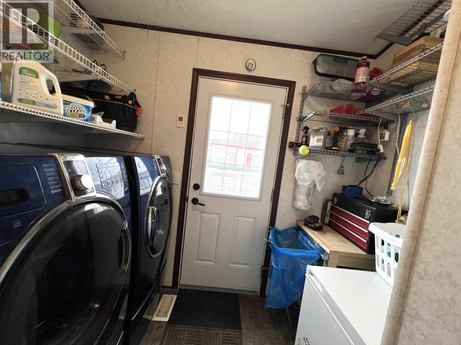 5506 PINE CRESCENT, Fort Nelson