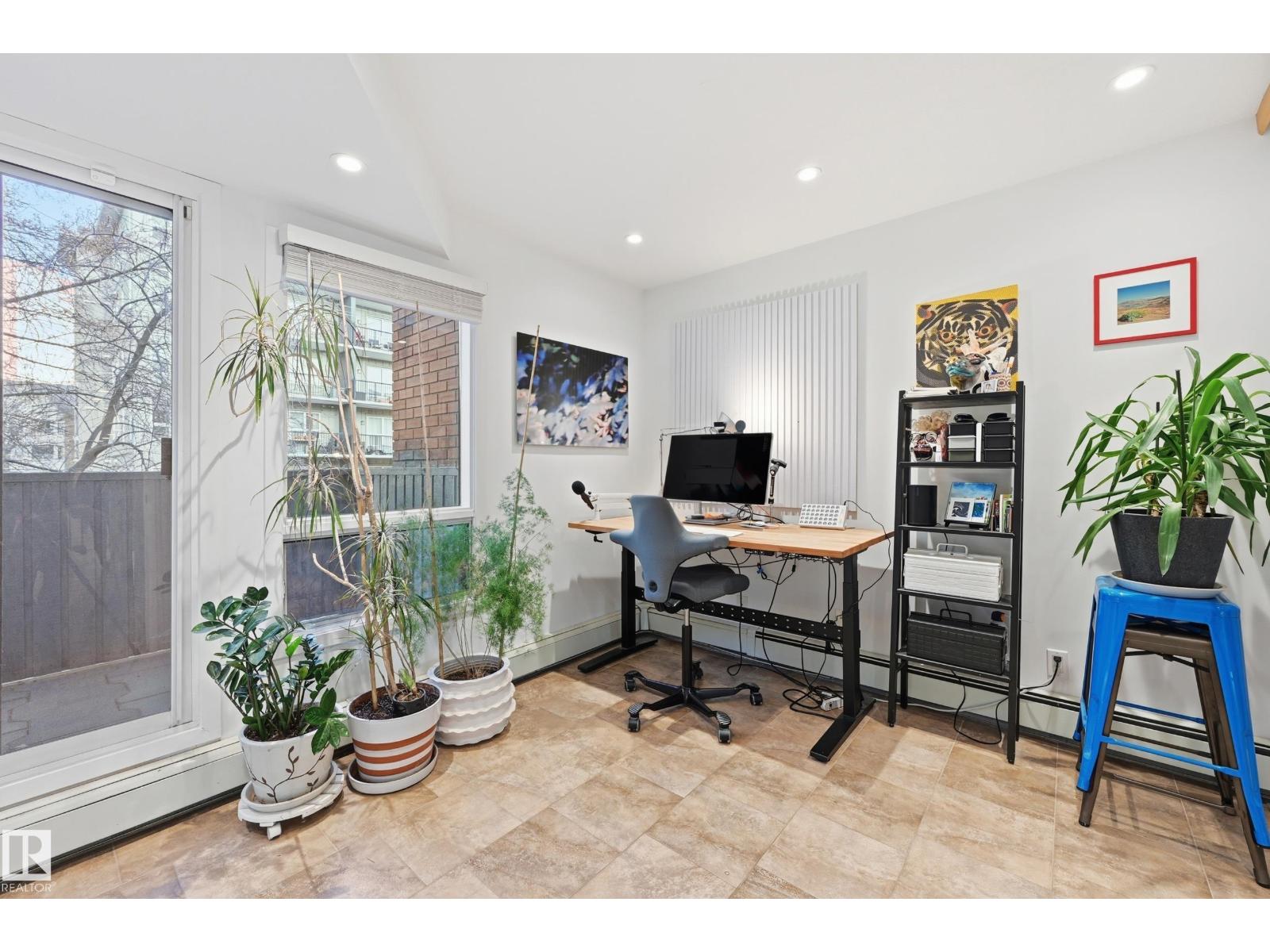 11138 83 AV NW, Edmonton