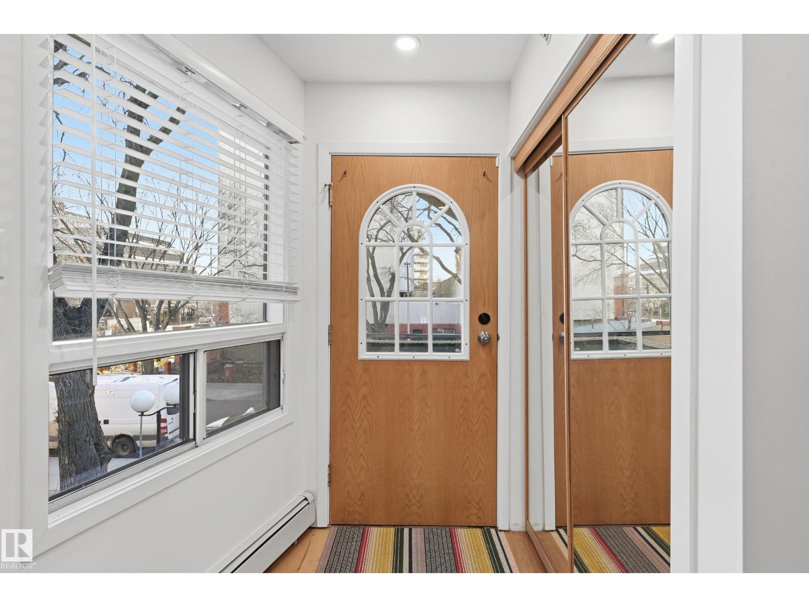 11138 83 AV NW, Edmonton