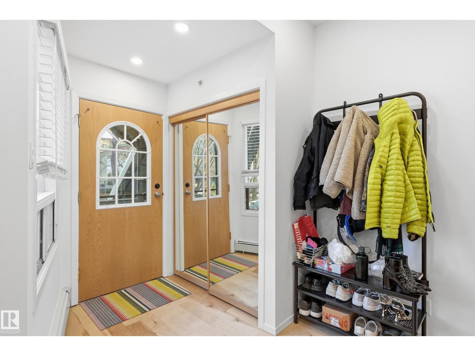 11138 83 AV NW, Edmonton