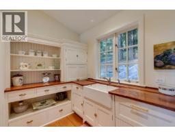 1289 Gower Point Road, Gibsons, BC V0N1V3 Photo 18