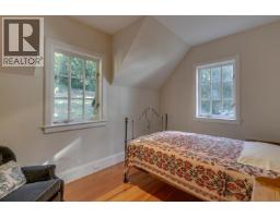 1289 Gower Point Road, Gibsons, BC V0N1V3 Photo 31