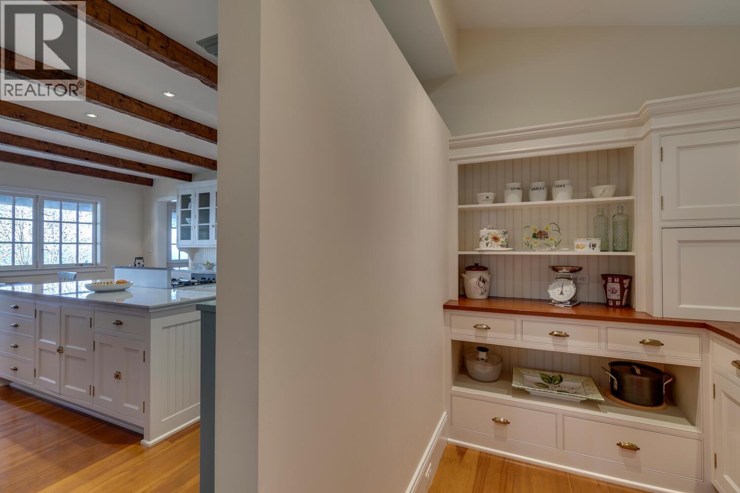 1289 GOWER POINT ROAD, Gibsons