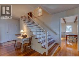 1289 Gower Point Road, Gibsons, BC V0N1V3 Photo 7