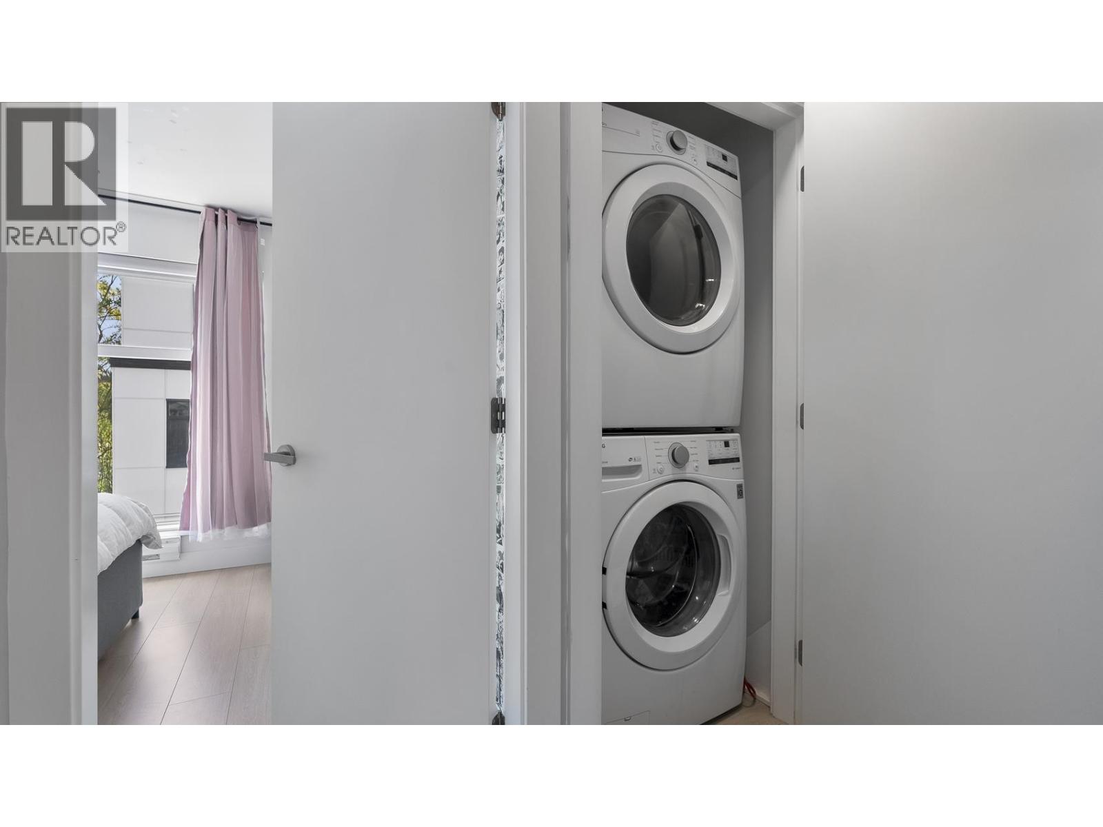 13 1211 EIGHTH AVENUE, New Westminster