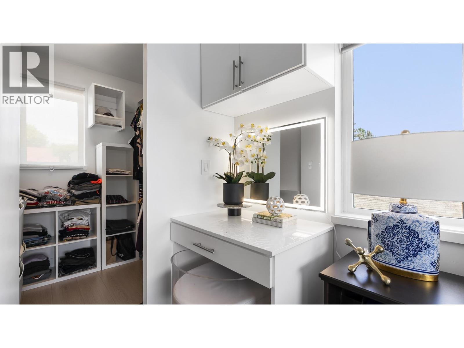 13 1211 EIGHTH AVENUE, New Westminster