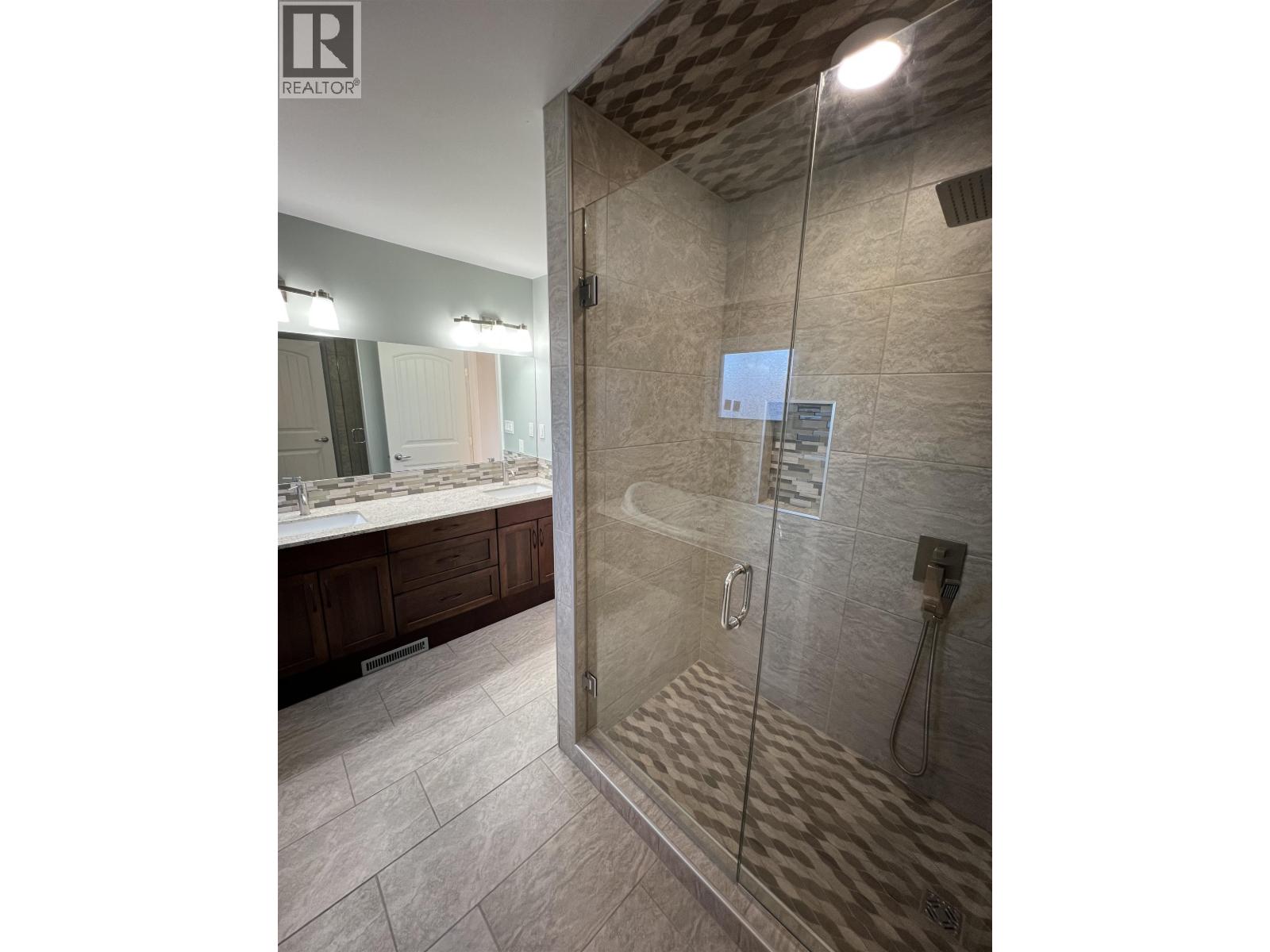 4716 BOUNDARY ROAD, Fort Nelson