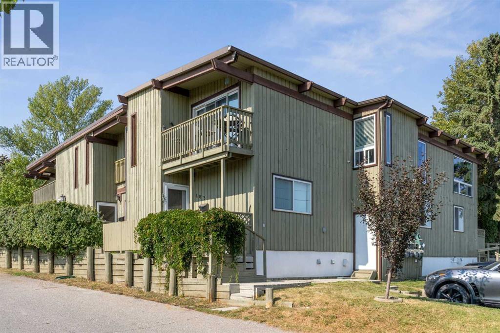 Single Family House for Sale in   Hunterview Drive NW Huntington Hills Calgary 