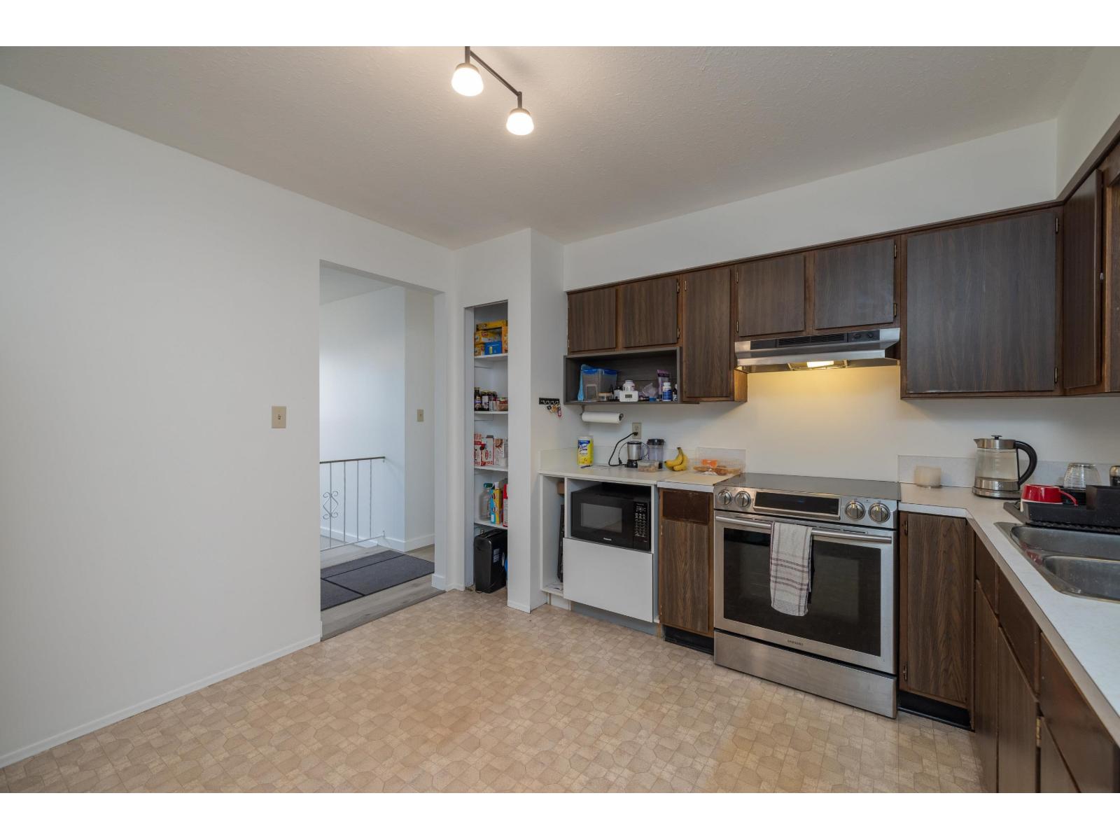 32410 DIAMOND AVENUE, Mission