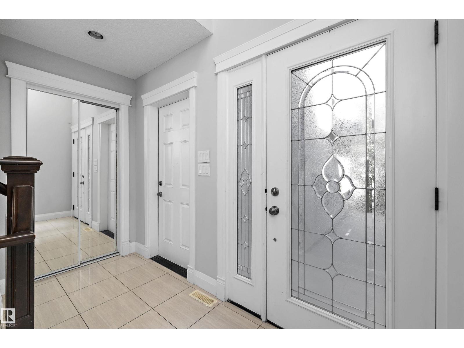 550 ALBANY WY NW, Edmonton