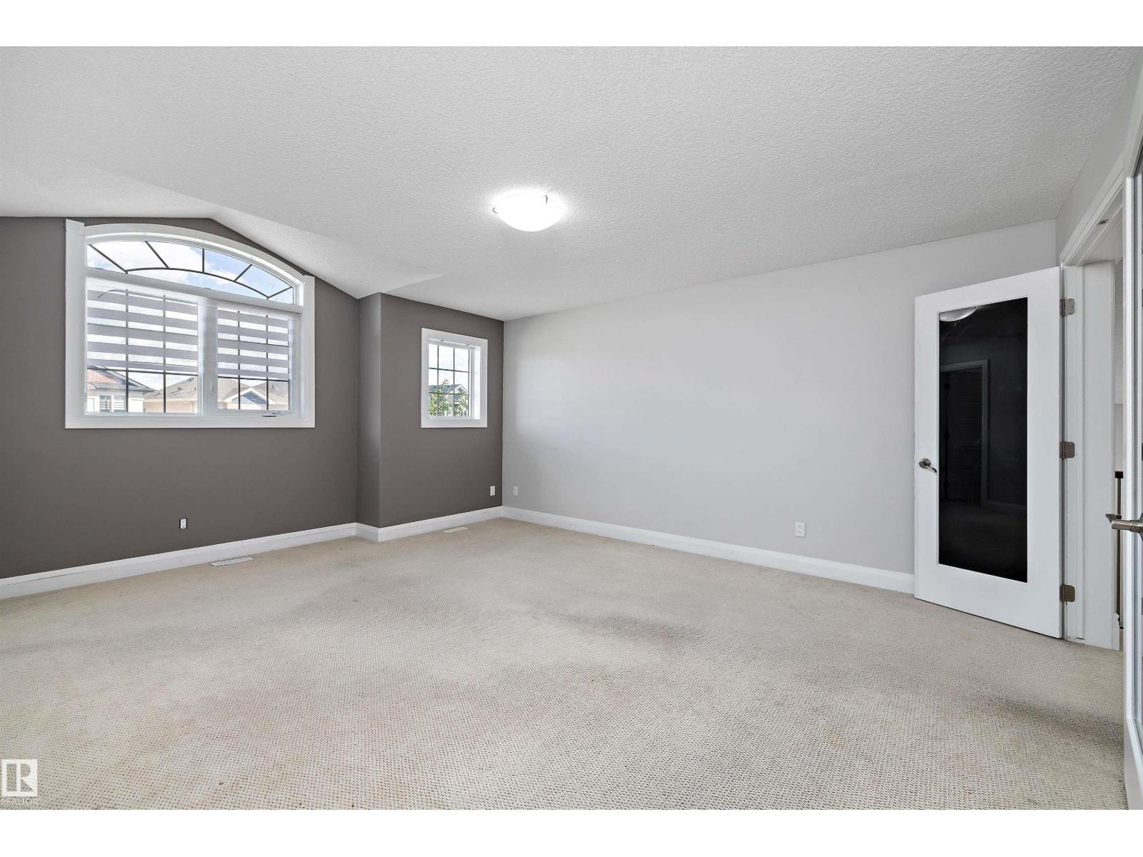 550 ALBANY WY NW, Edmonton