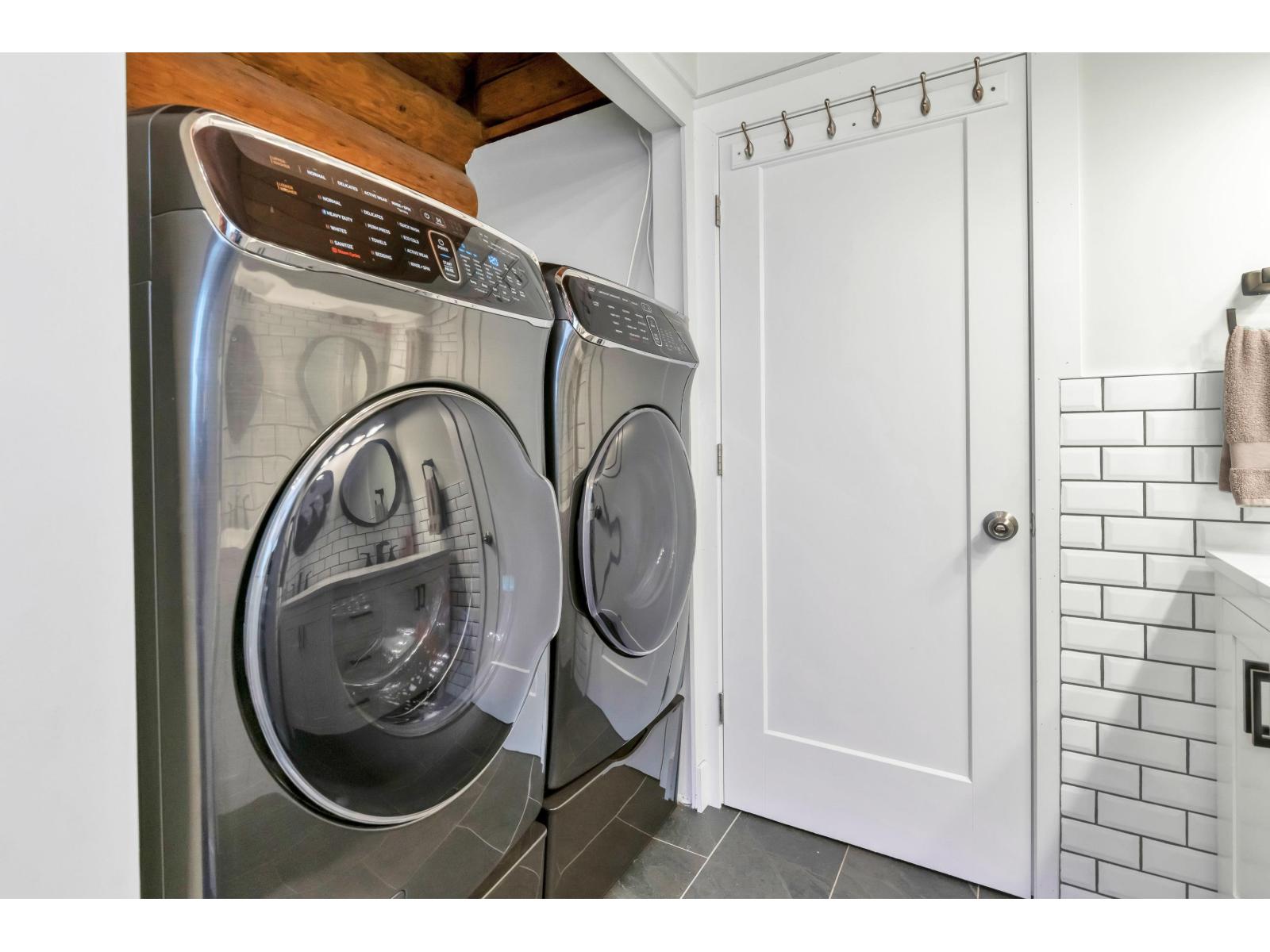 11108 GREENWOOD DRIVE, Mission