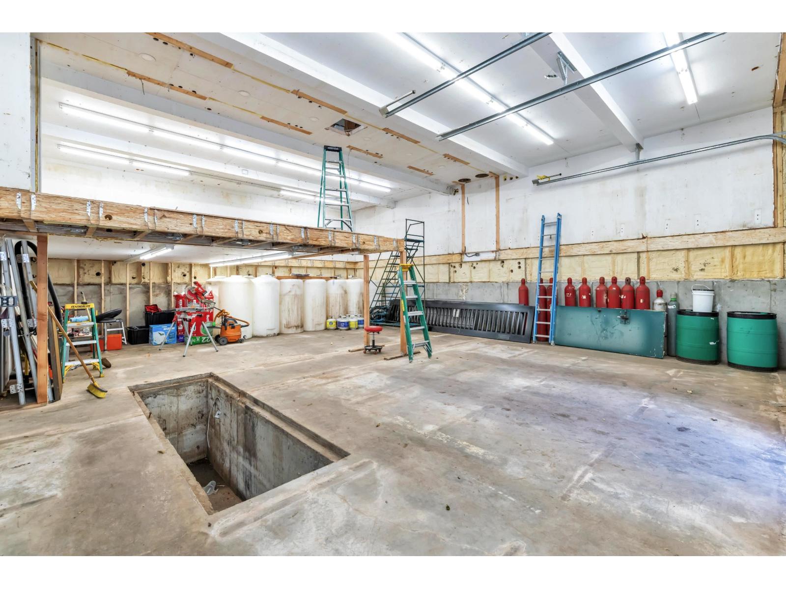 11108 GREENWOOD DRIVE, Mission