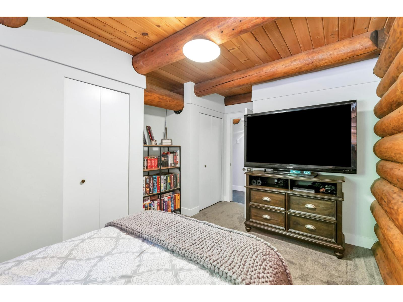 11108 GREENWOOD DRIVE, Mission